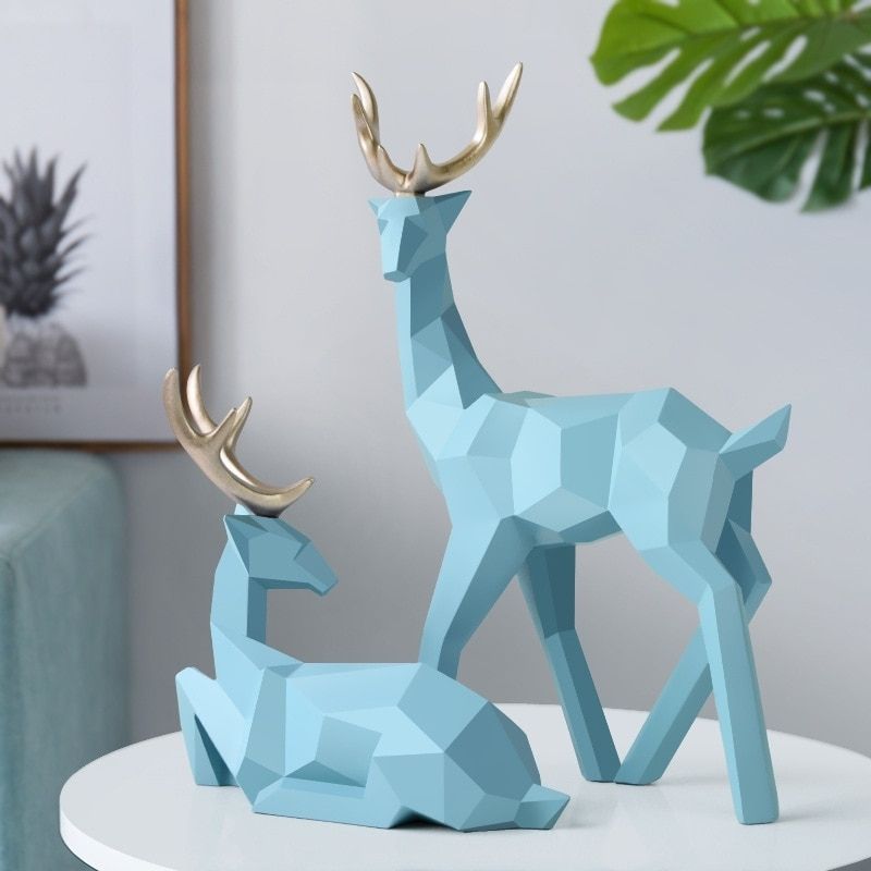 Blue Cerf Origami Statue